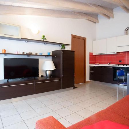 Casa Vacanze Valeria Сондрио Екстериор снимка
