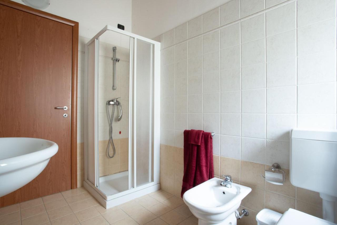 Casa Vacanze Valeria Сондрио Екстериор снимка